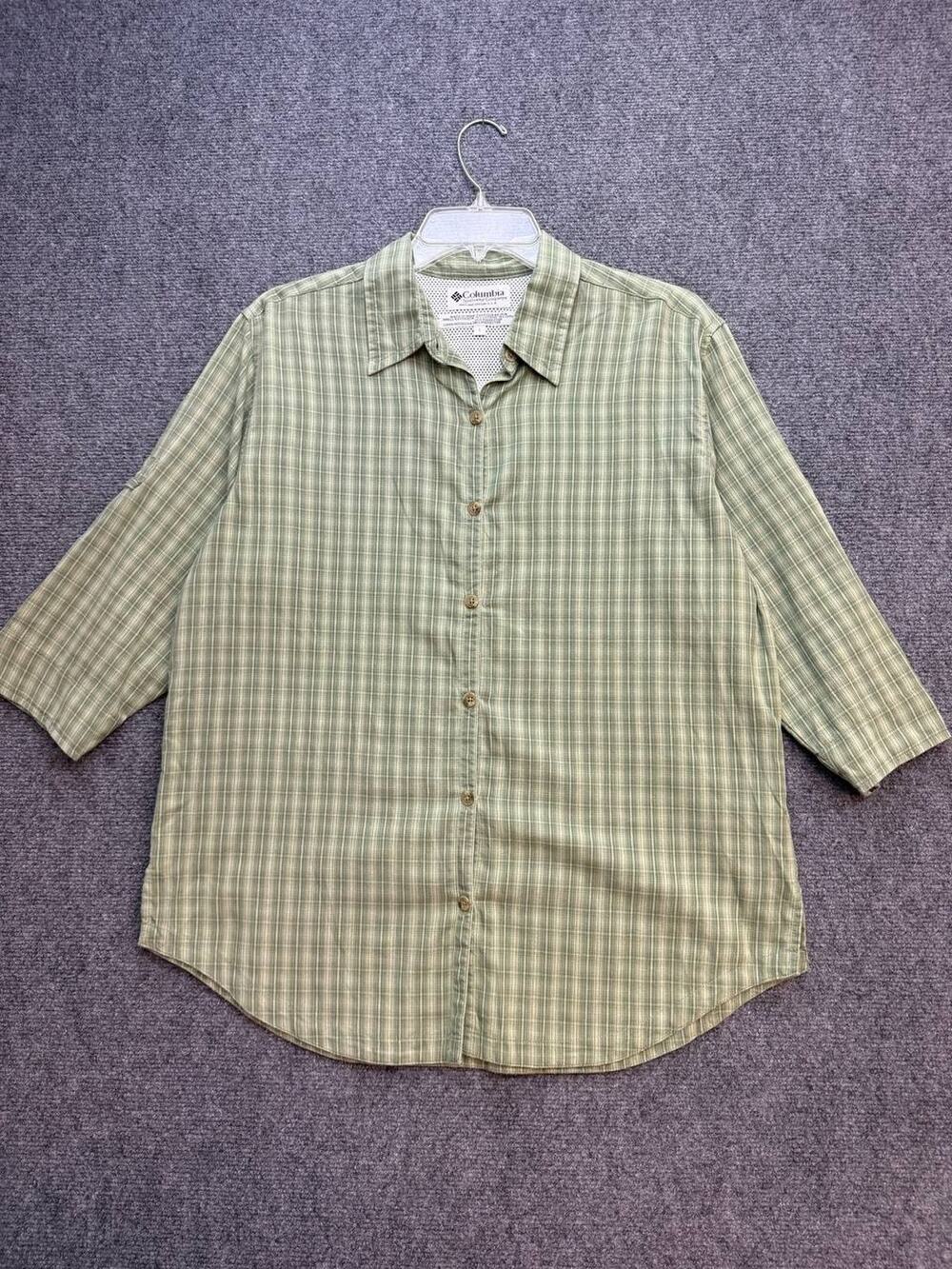 Columbia Mens L Green Plaid Short Sleeve Mesh Lined Outdoor Shirt